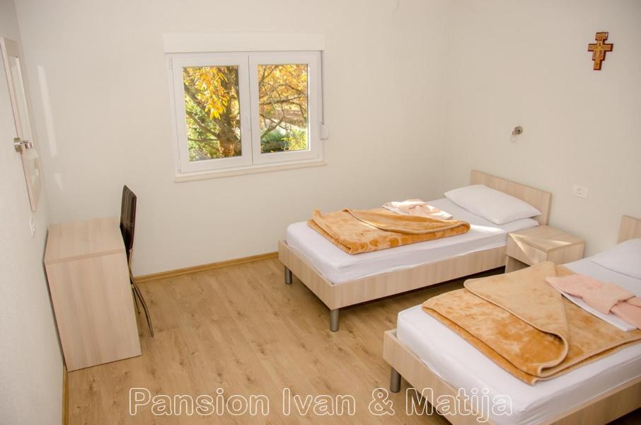 Pansion Matija Bed and Breakfast Međugorje Buitenkant foto